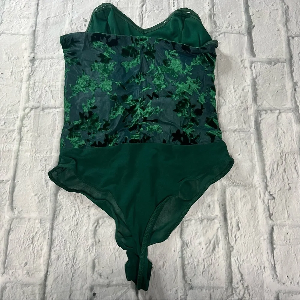 Lulus Iconic Beauty Emerald Green Velvet Floral Strapless Bodysuit - Picture 7 of 10